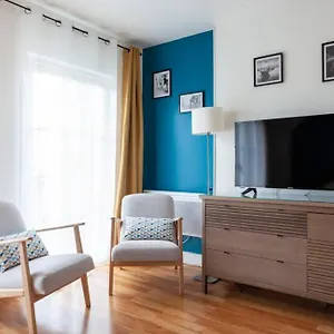 Apartment Magnifique Studio Avec Balcon-vieux Port-panier, Marseille