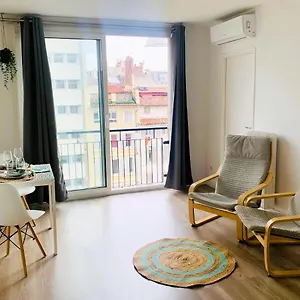 Apartment Nice Place Near Vieux Port, Marseille